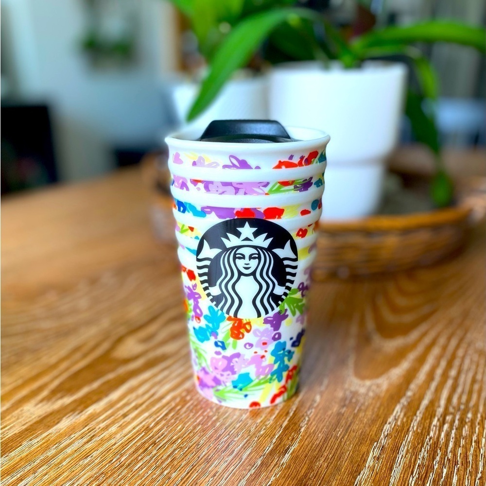 NEW Starbucks Collectible 2016 Spring Floral Ceramic Travel Tumbler 10 fl oz.